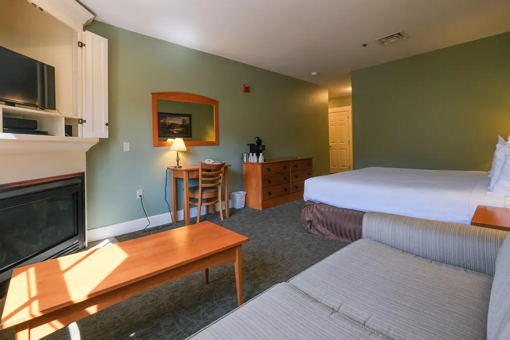 331/333 Qii Jackson Gore Inn Ludlow VT 05149