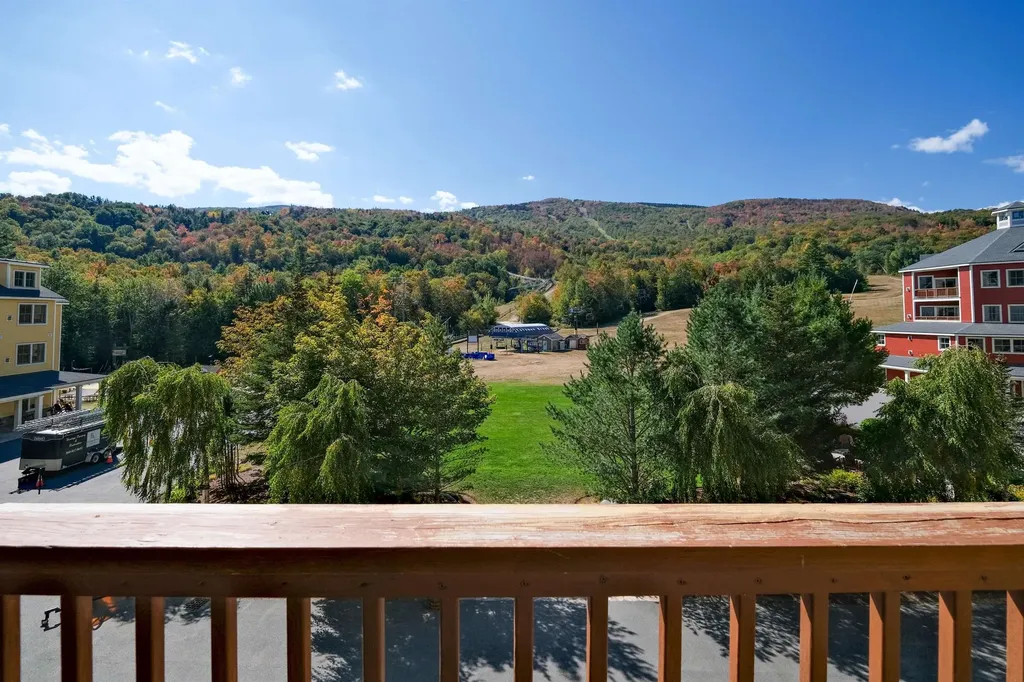 331/333 Qii Jackson Gore Inn Ludlow VT 05149