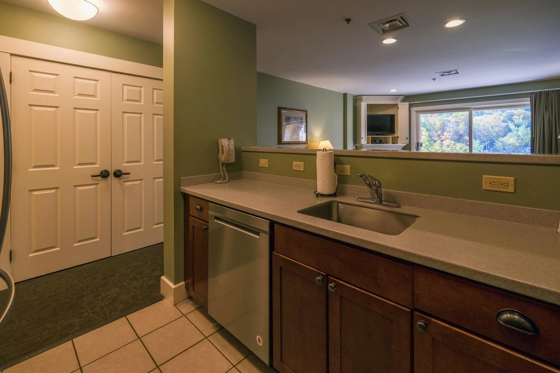 331/333 Qii Jackson Gore Inn Ludlow VT 05149