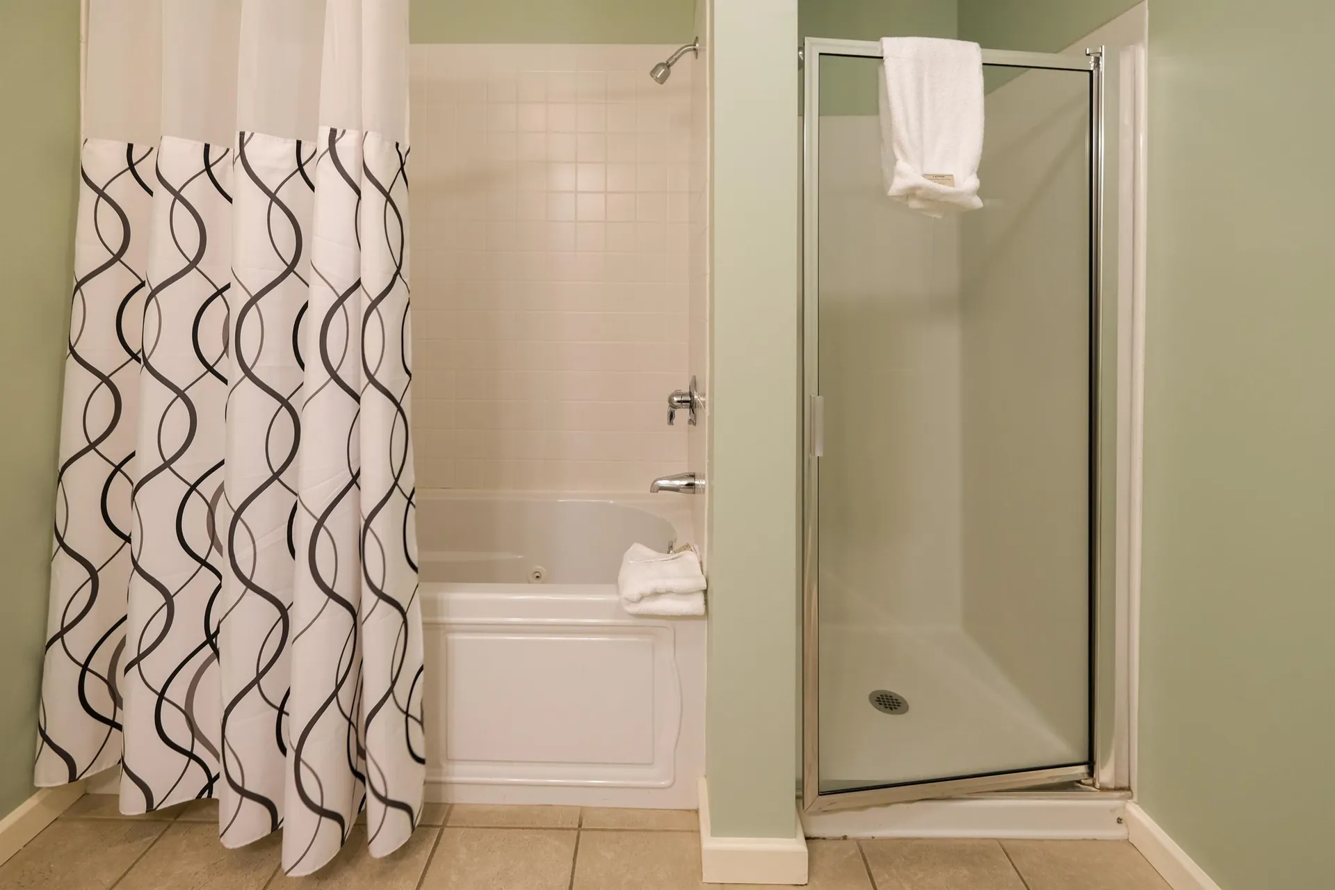 331/333 Qii Jackson Gore Inn Ludlow VT 05149