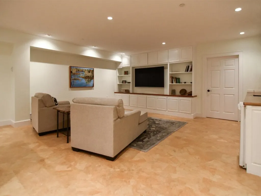 351 Morgan Drive Shelburne VT 05482