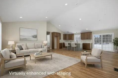 90 High Range Road Londonderry NH 03053