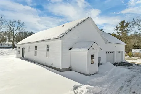 90 High Range Road Londonderry NH 03053