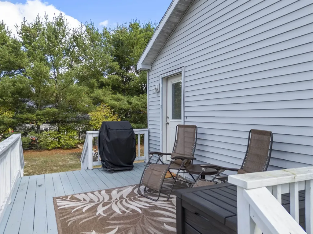 39 Cameron Drive Farmington NH 03835