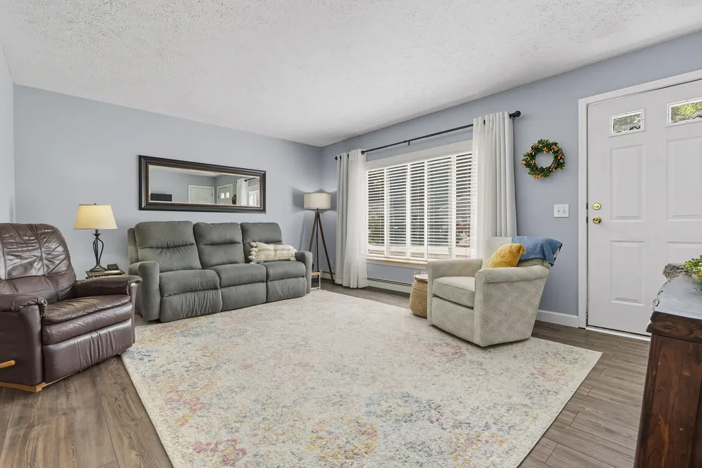 39 Cameron Drive Farmington NH 03835