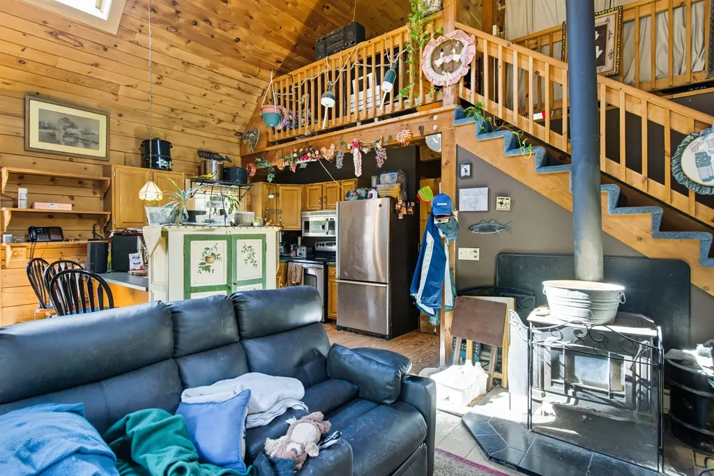 24 Ragged Mountain Road New Durham NH 03855