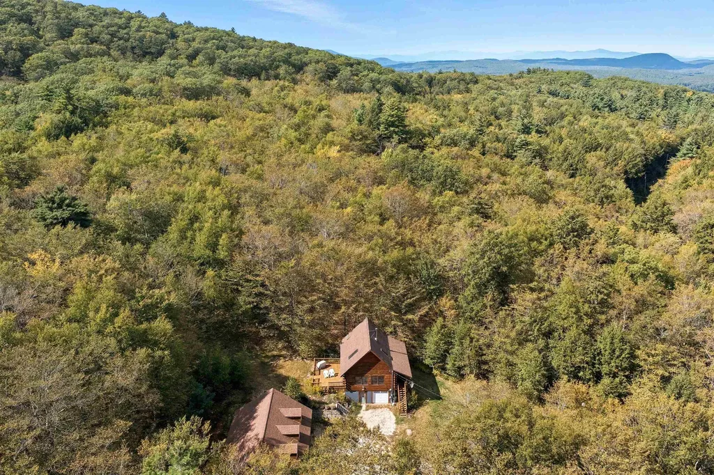 24 Ragged Mountain Road New Durham NH 03855