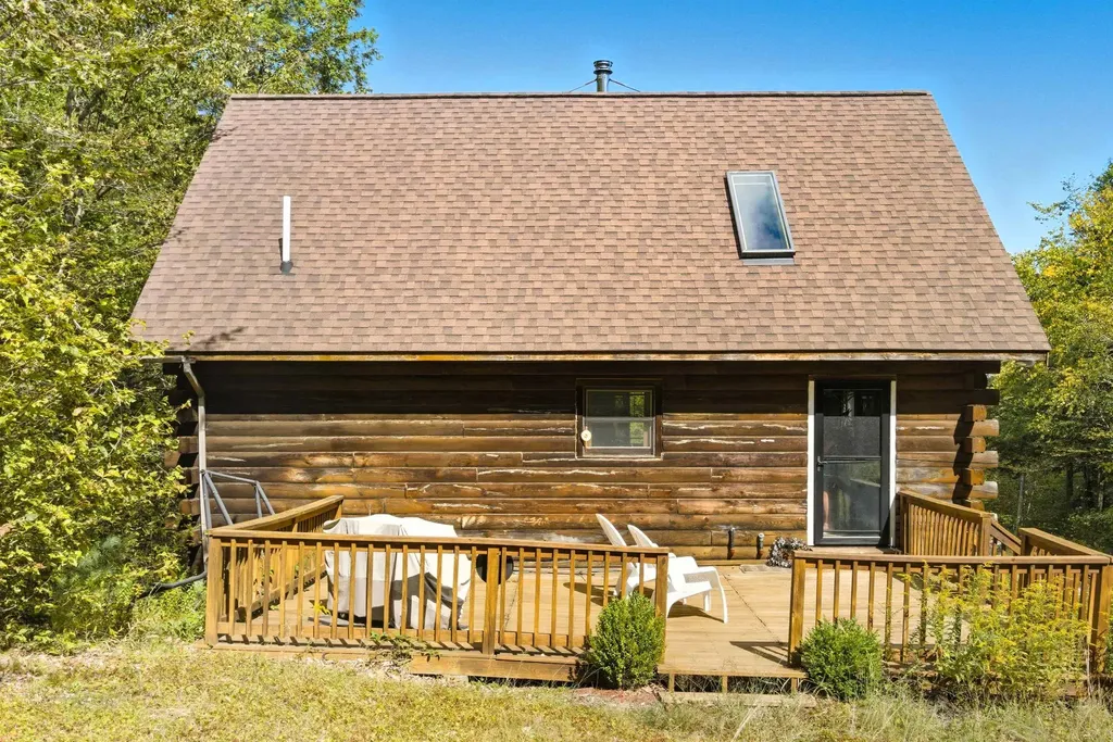 24 Ragged Mountain Road New Durham NH 03855