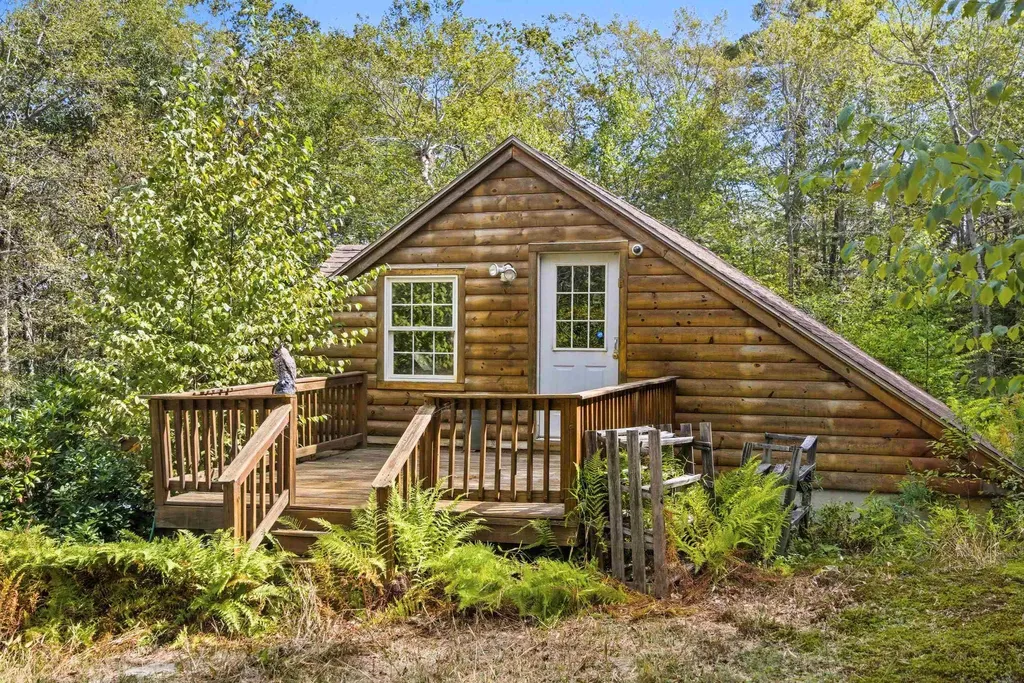 24 Ragged Mountain Road New Durham NH 03855