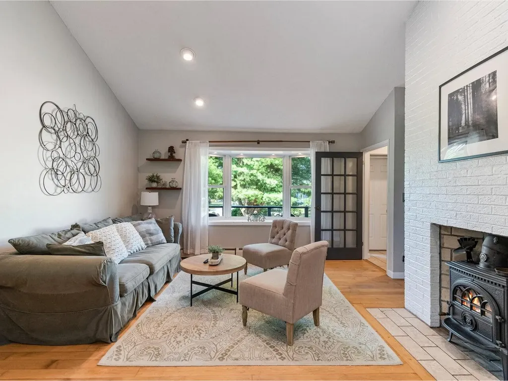 232 Lefebvre Lane Williston VT 05495