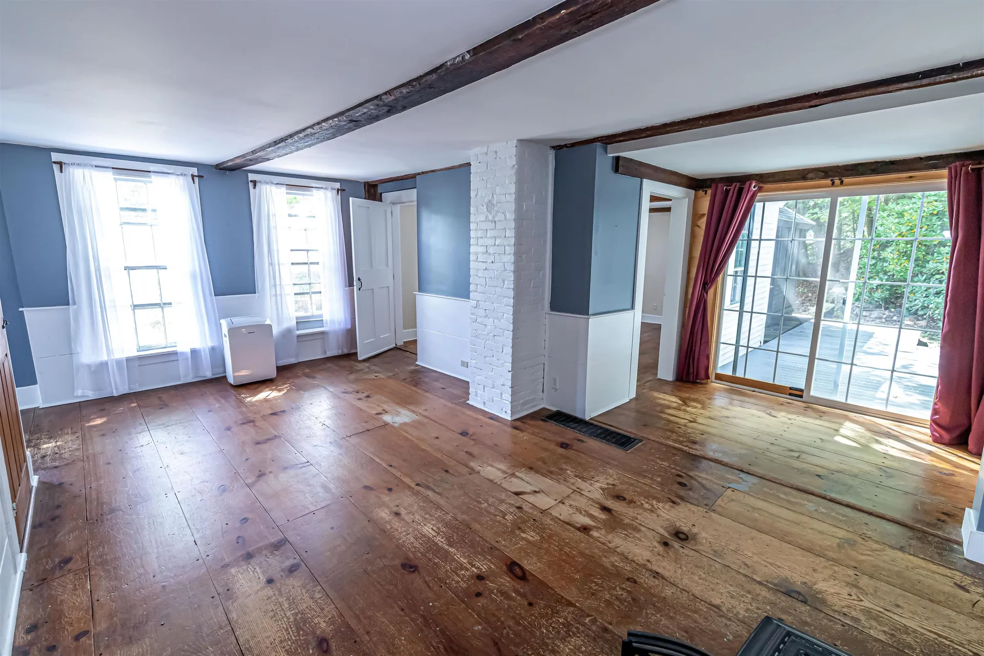 1 Old Coach Road New Boston NH 03070