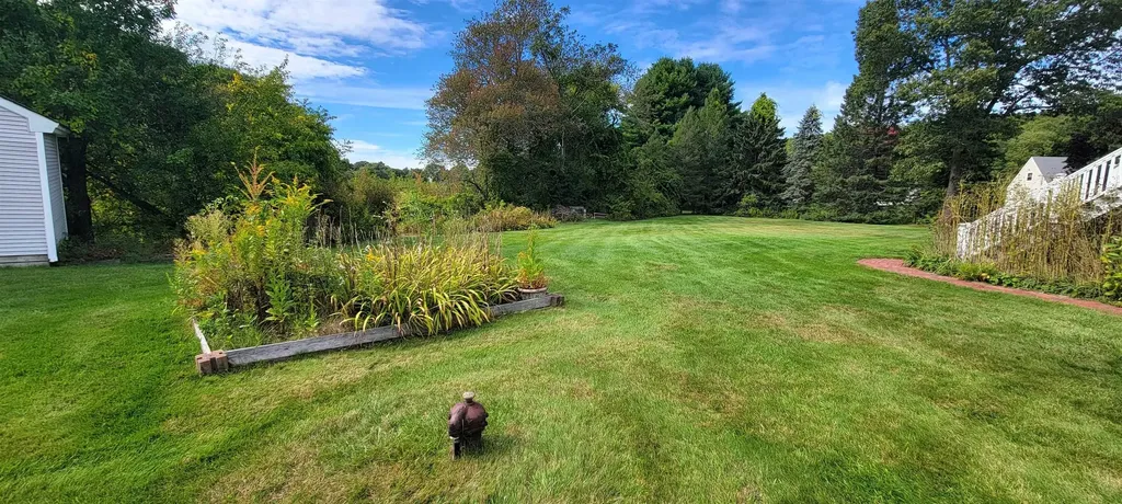 5 Pond View Drive Stratham NH 03885