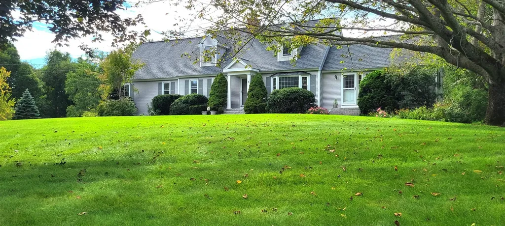 5 Pond View Drive Stratham NH 03885