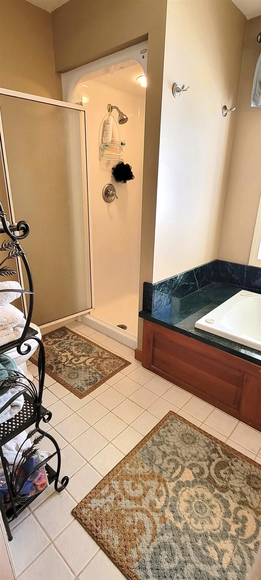 5 Pond View Drive Stratham NH 03885