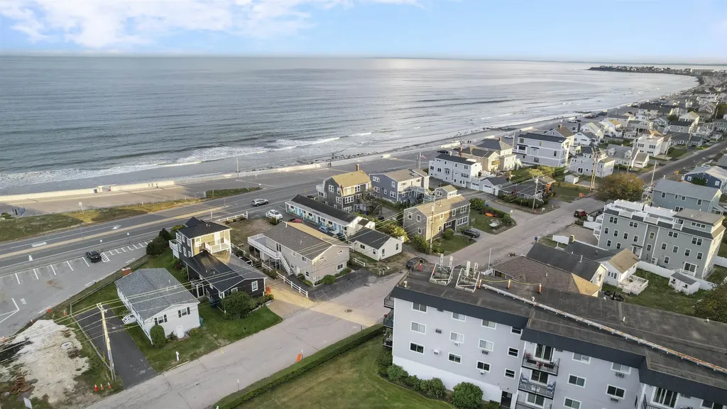 917 Ocean Boulevard Hampton NH 03842