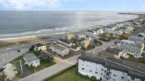 917 Ocean Boulevard Hampton NH 03842