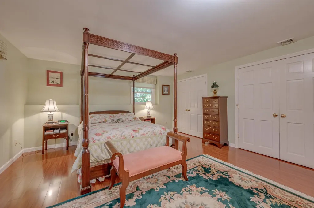 1100 Lake Avenue Sunapee NH 03751