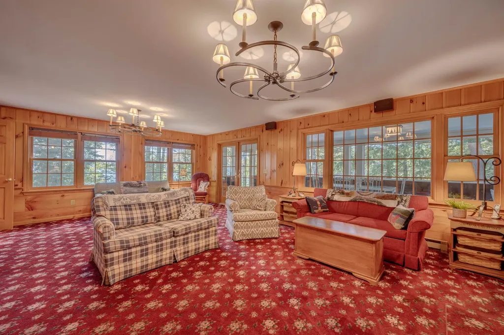 1100 Lake Avenue Sunapee NH 03751