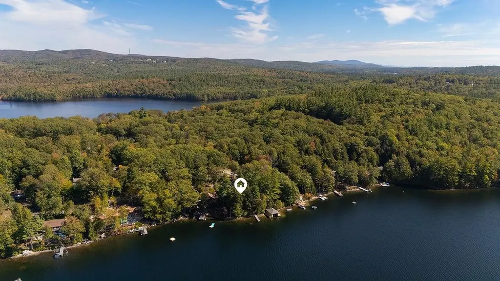 1100 Lake Avenue Sunapee NH 03751