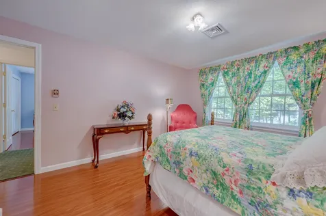 1100 Lake Avenue Sunapee NH 03751