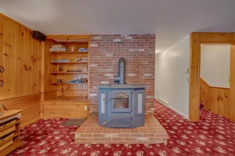 1100 Lake Avenue Sunapee NH 03751