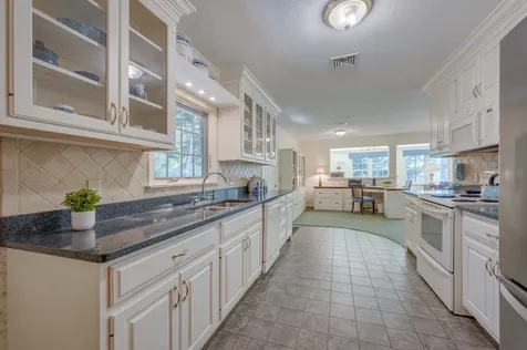 1100 Lake Avenue Sunapee NH 03751