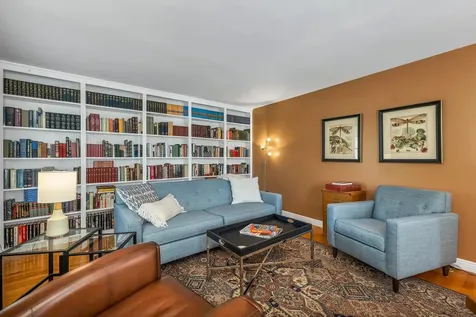 15 Cambridge Road Hampstead NH 03841