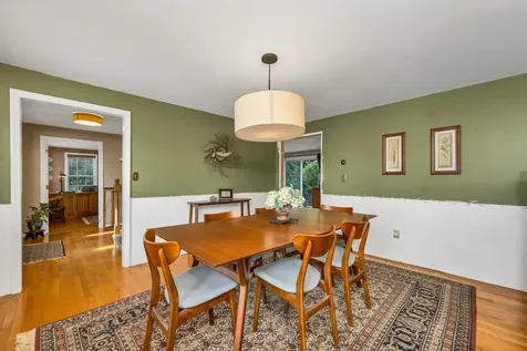 15 Cambridge Road Hampstead NH 03841