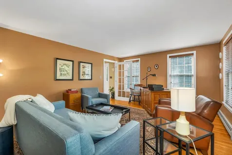 15 Cambridge Road Hampstead NH 03841