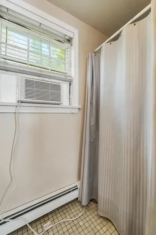 15 Cambridge Road Hampstead NH 03841