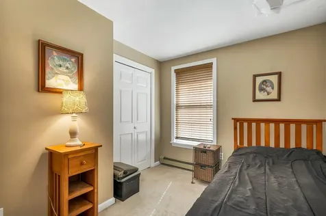 15 Cambridge Road Hampstead NH 03841