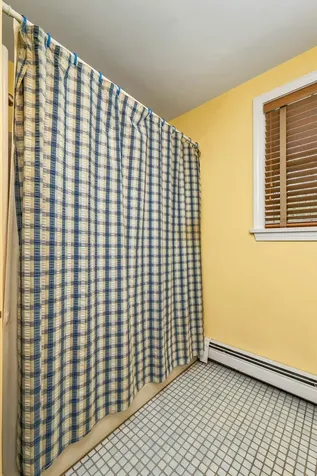 15 Cambridge Road Hampstead NH 03841