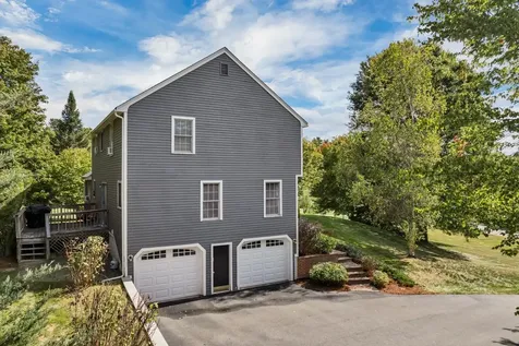 15 Cambridge Road Hampstead NH 03841