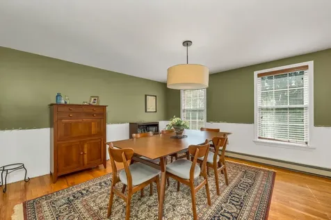 15 Cambridge Road Hampstead NH 03841