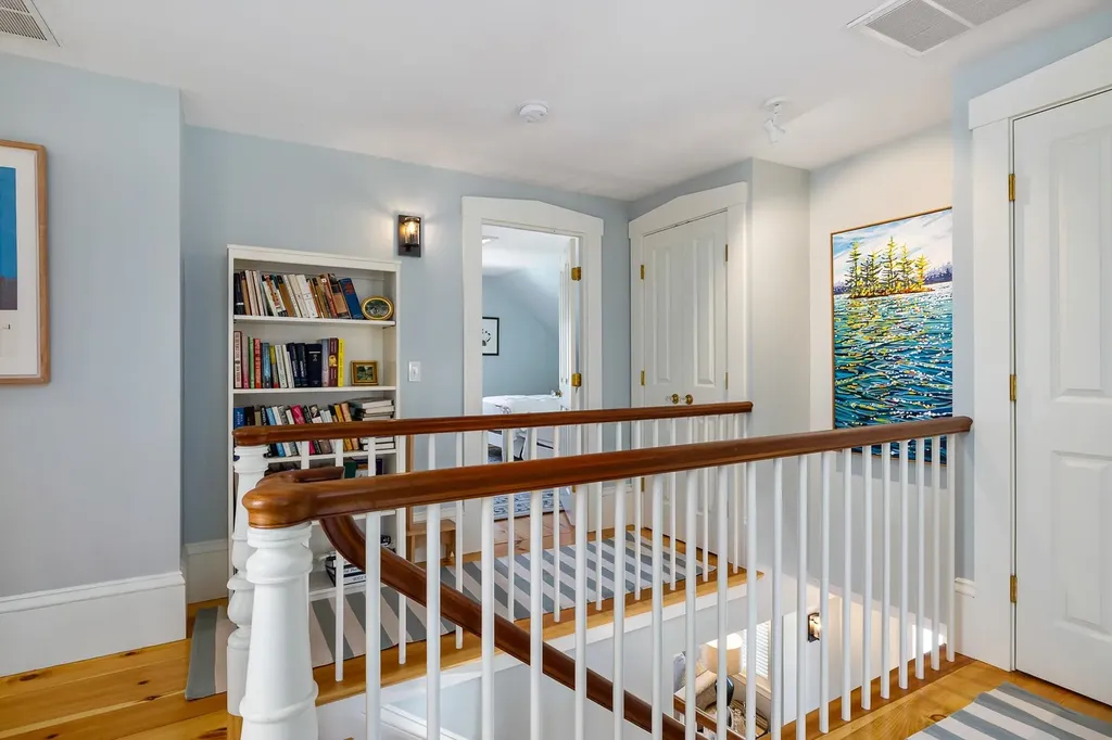 15 Atkinson Street New Castle NH 03854