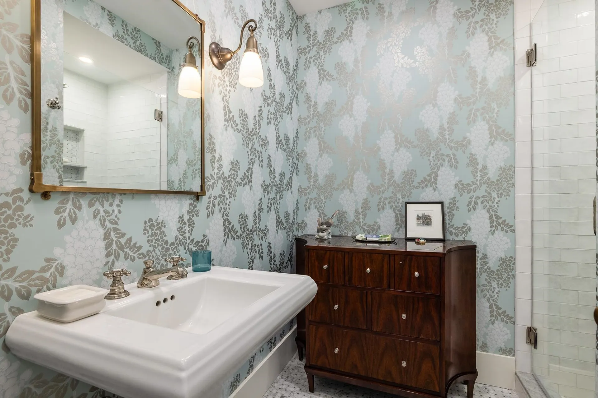 15 Atkinson Street New Castle NH 03854