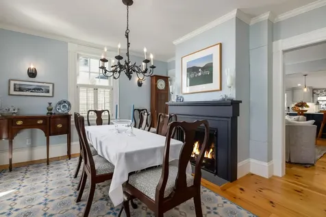 15 Atkinson Street New Castle NH 03854