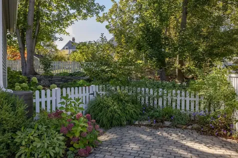 15 Atkinson Street New Castle NH 03854