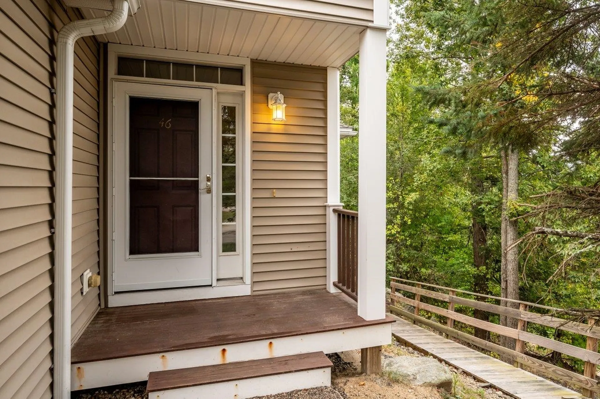 46 Ledgeview Drive Newmarket NH 03857