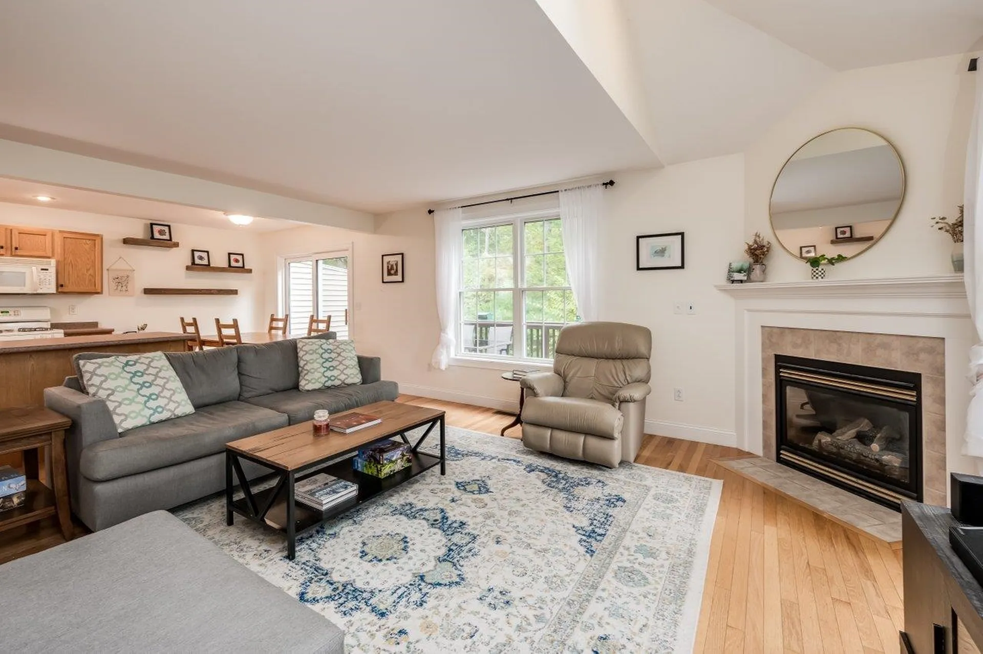 46 Ledgeview Drive Newmarket NH 03857