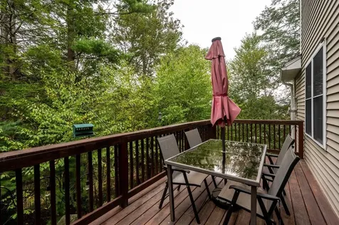 46 Ledgeview Drive Newmarket NH 03857