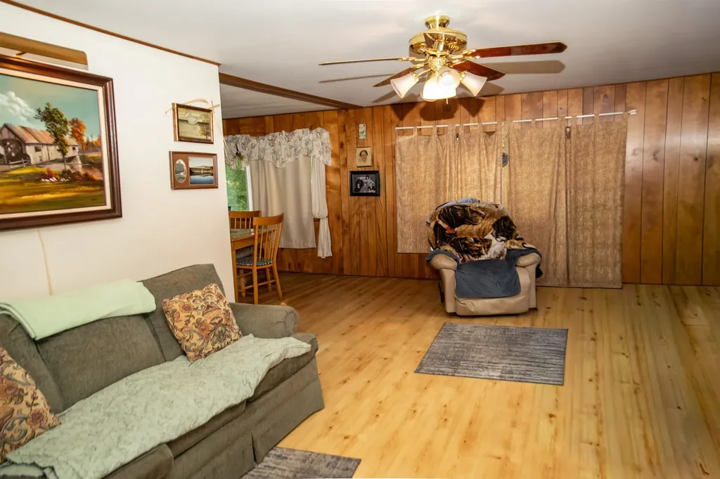 76 Old Church Road Claremont NH 03743