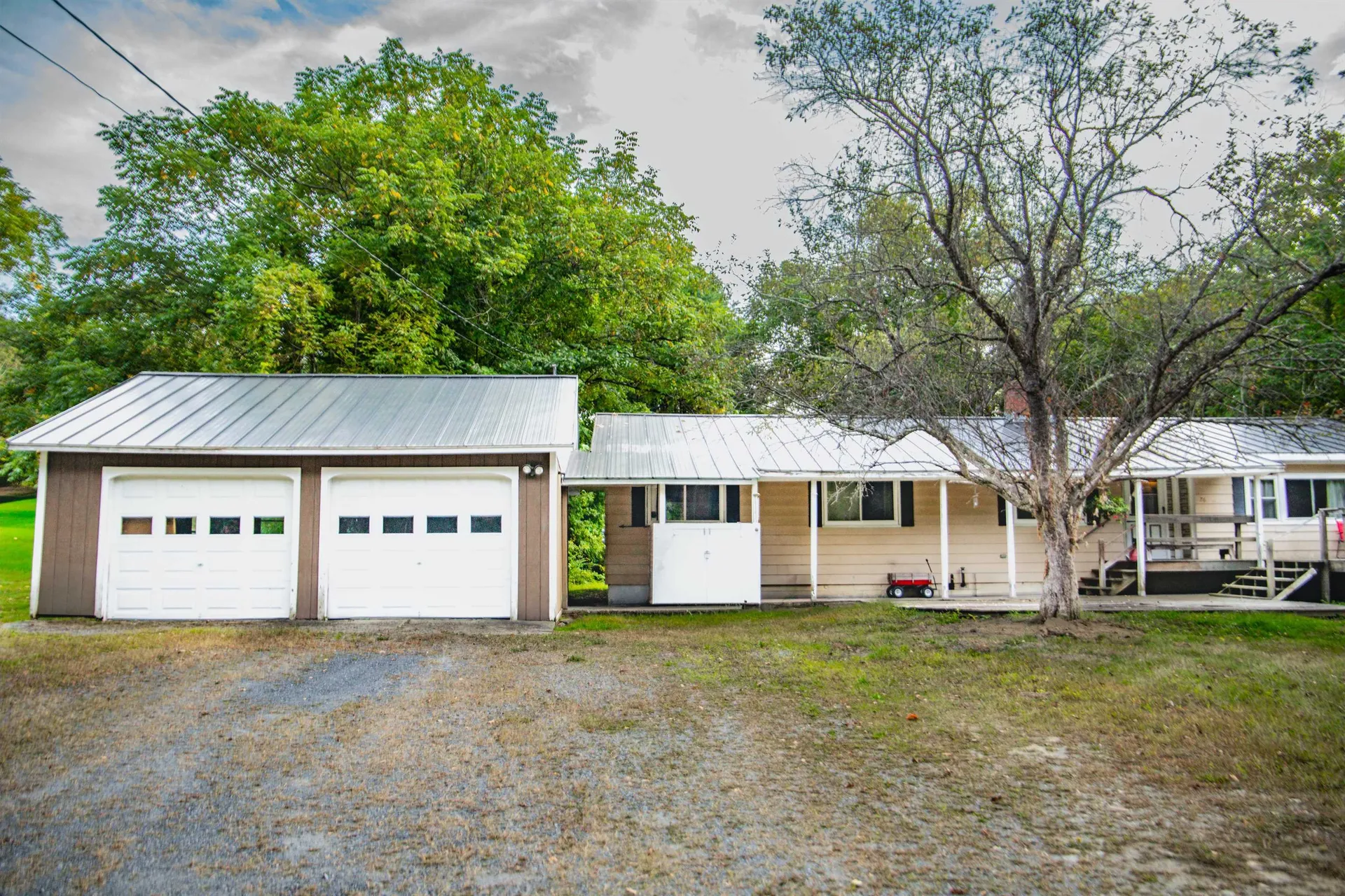 76 Old Church Road Claremont NH 03743