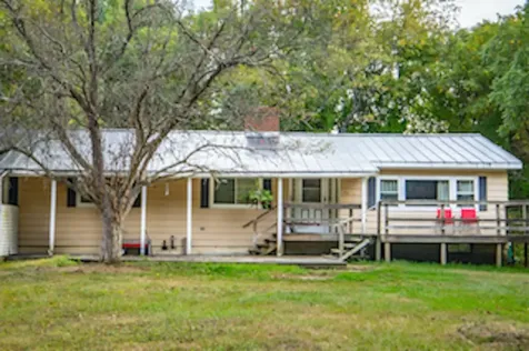 76 Old Church Road Claremont NH 03743