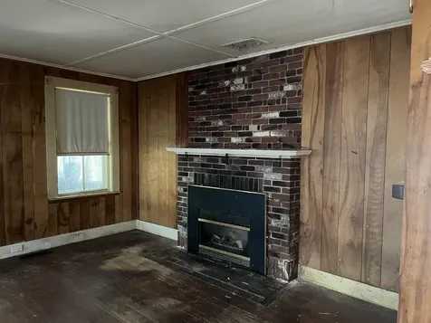 25 Washington Street Newbury NH 03255