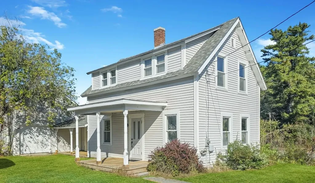 35 Canaan Street Canaan NH 03741