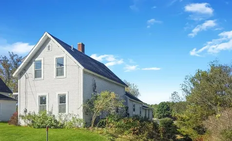 35 Canaan Street Canaan NH 03741