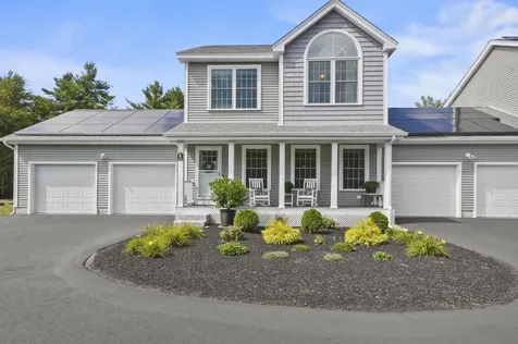 3 Hidden Meadow Lane Epping NH 03042