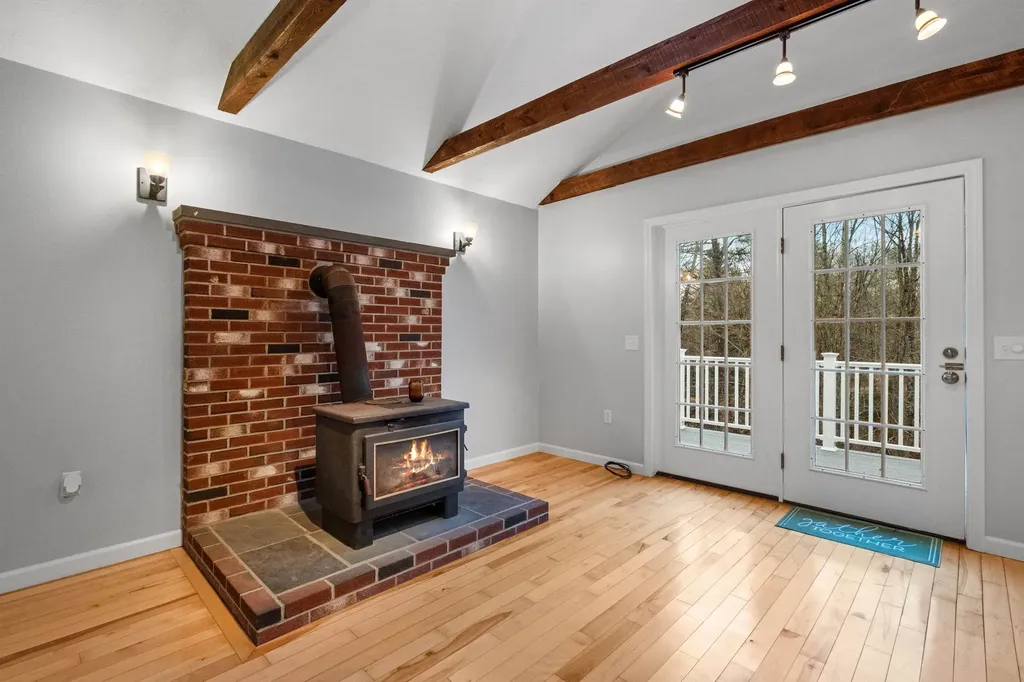 260 Garland Road Barnstead NH 03218