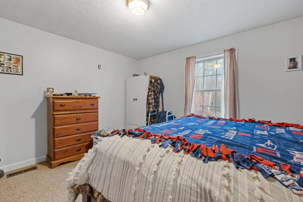 260 Garland Road Barnstead NH 03218